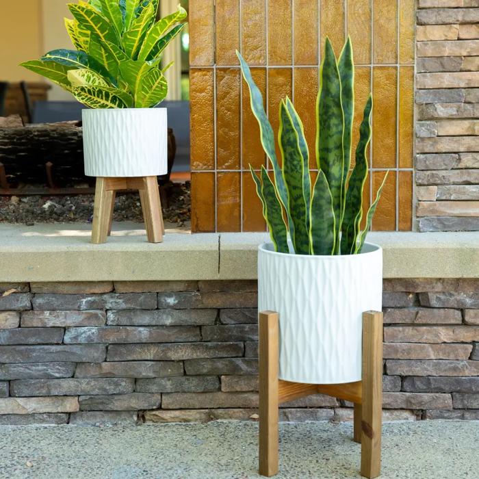 Set of 2 10" & 8"   Ridge Ceramic Planters