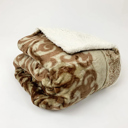 Floral Floral Cozy and Luxurious Flannel/Sherpa Queen Sized Blanket