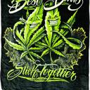 Queen Marijuana Leaf Plush Blanket - Queen Size Throw, Extremely Soft & Easy Care