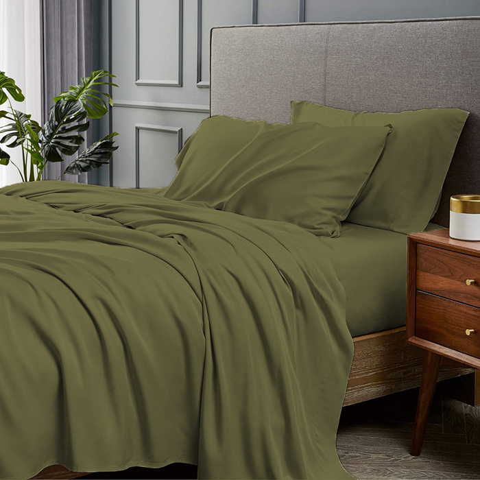 Ultra-Luxury 1800 Series Soft & Cooling Bamboo Blend Sheet Set