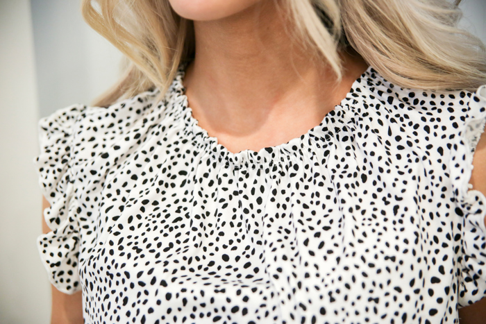 Leopard Sleeveless Ruffle Pleated Top