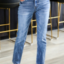 Size 1 Kancan High Rise Slim Straight Jean