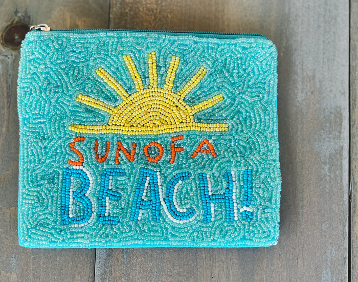 Sun of a Beach" Seed Beaded Coin Pouch – Summer Fun in a Bag! ☀️🏖️