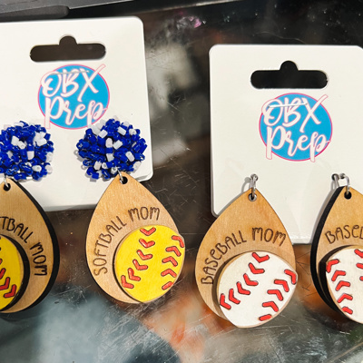 Handmade Baseball Mom Earrings – The Perfect Game Day Accessory! ⚾❤️  