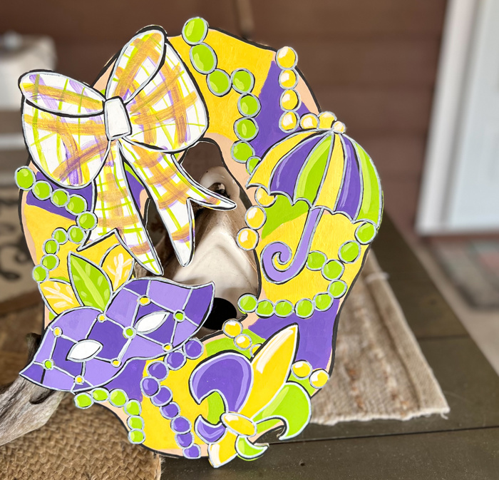 Hand-Painted Mardi Gras King Cake Door Hanger – Festive & Fun! 🎭💜💛💚