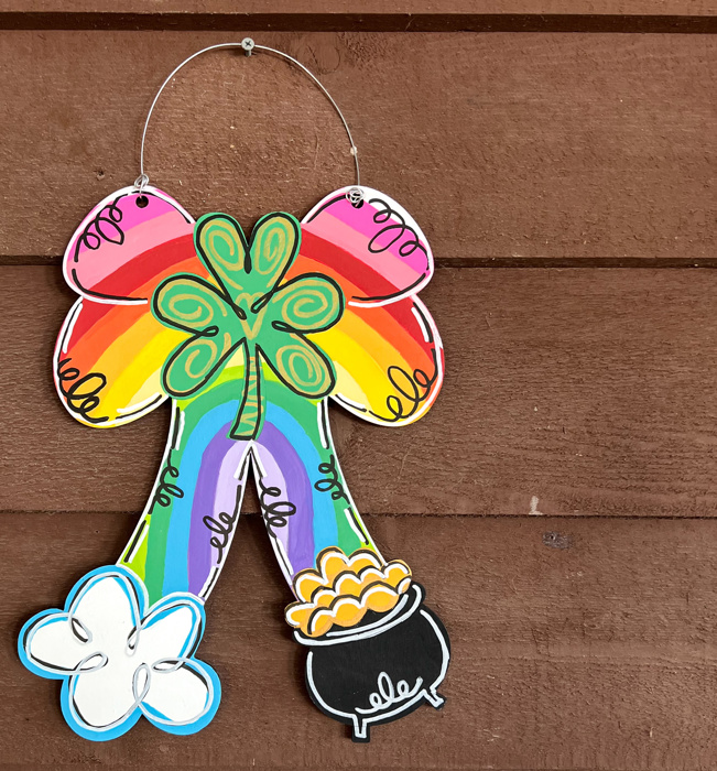 Hand-Painted St. Patrick’s Day Door Hanger – Rainbow, Shamrock & Pot of Gold 🌈🍀✨ Spring New Arrivals