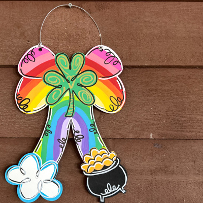 Hand-Painted St. Patrick’s Day Door Hanger – Rainbow, Shamrock & Pot of Gold 🌈🍀✨ Spring New Arrivals