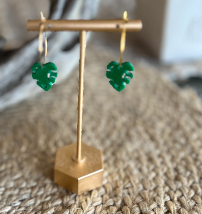 Handmade Green Acrylic Monstera Leaf Earrings – Tropical & Chic! 🌿✨