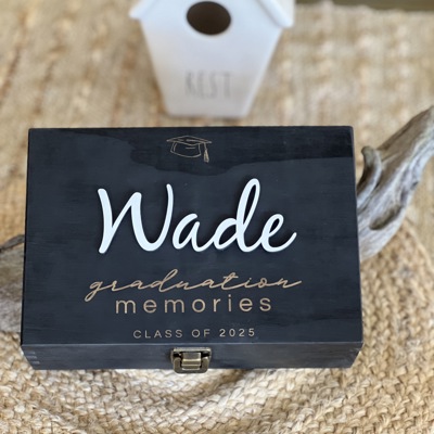 Engraved Graduation Keepsake Box – A Timeless Gift for Grads! ✨🎓