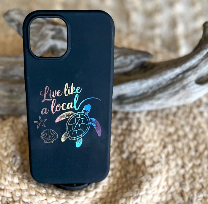 Sea Turtle Live Like a Local – Engraved Silicone Phone Case for iPhone 15