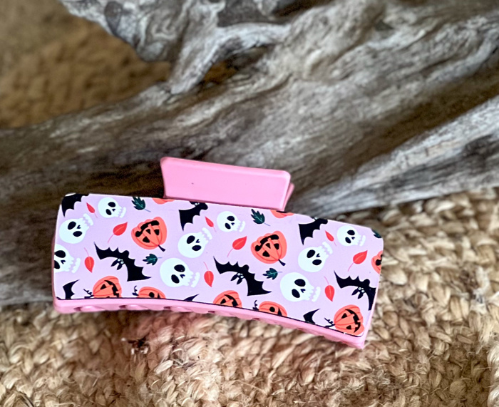 Pink Halloween Hair Claw – Spooky Sweet OBX Style! 🦇