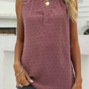  Sleeveless Buttoned Dotted Top