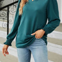 Small Green Scoop Neck Long Smocked Sleeve Top