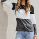 Small Gray Colorblock Lace Sleeve Top