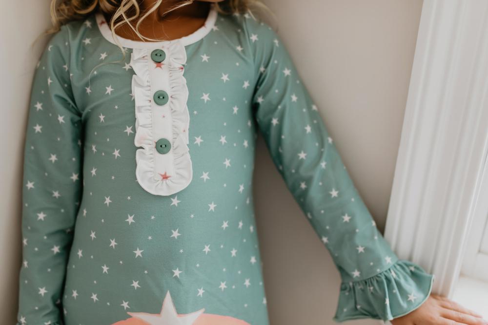 Nativity Lounge Play Gown