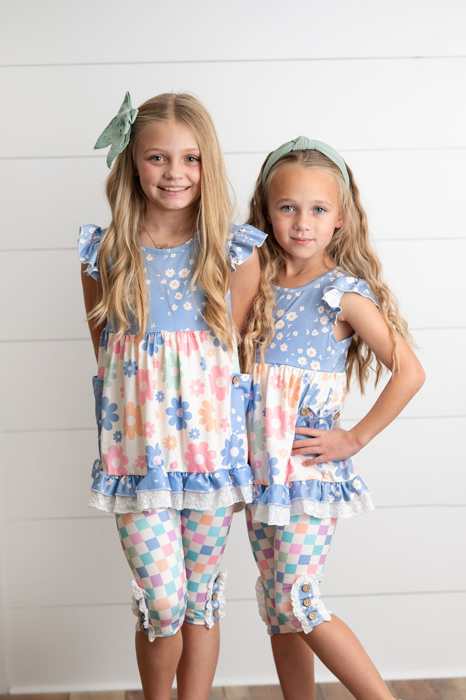 Girls Periwinkle Retro Flower & Checkered Capri Summer Set