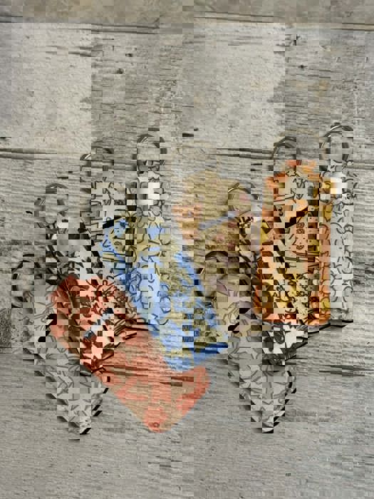 Chapstick holder lipstick keychain case