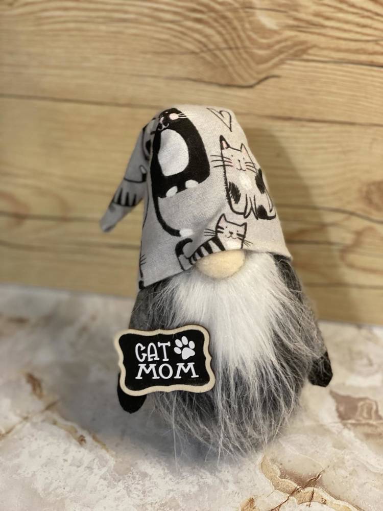 Gnome Cat Mom/ Gift for Gnome Collector/ Cat Lover Gift