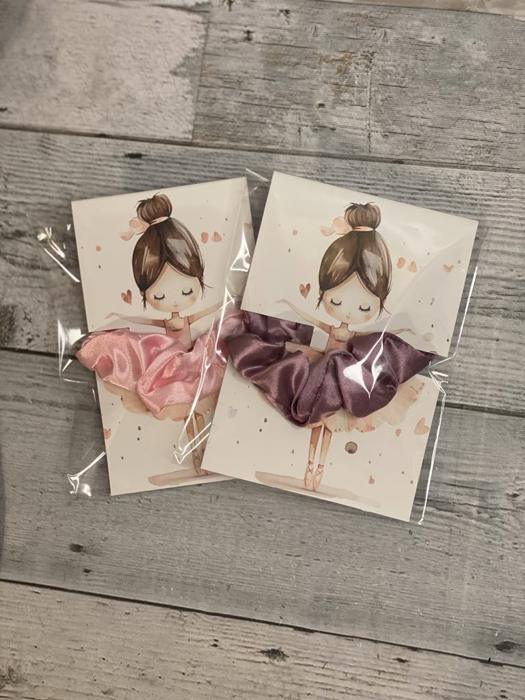 Scrunchie card holder ballerina scrunchie holder gift card party favor for girl birthday party