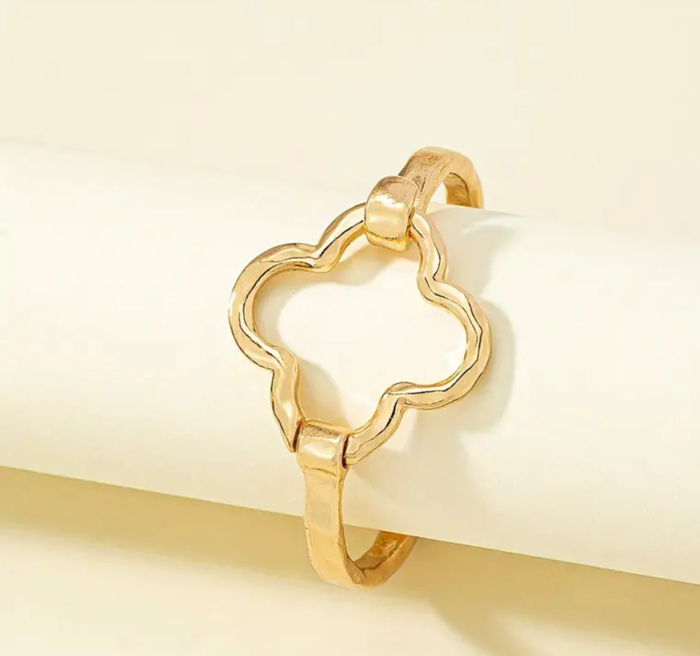 Clover Bangle Bracelet 