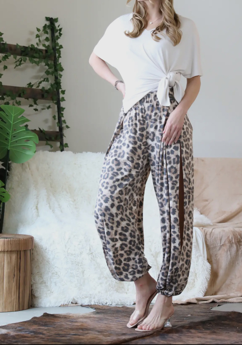 Leopard Side Split Yoga Pants