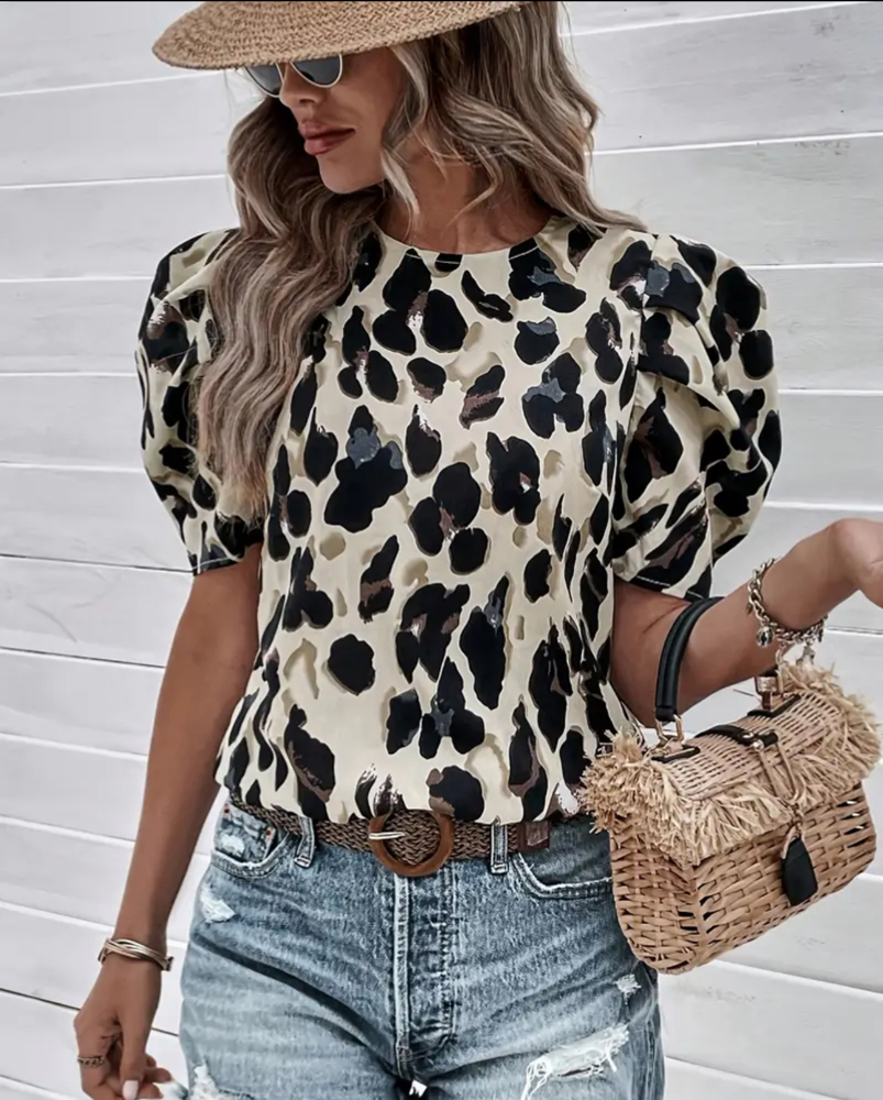 Beautiful Leopard Balloon Sleeve Blouse