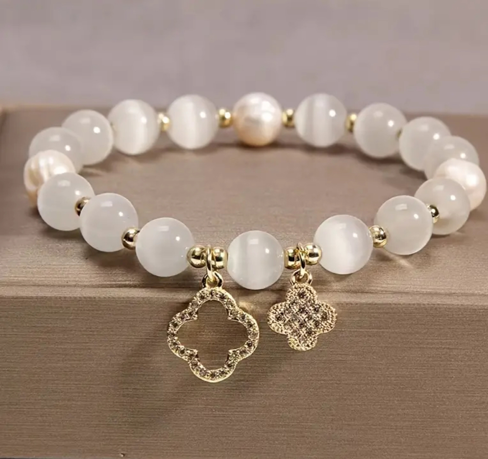  Cat's Eye Stone/Faux Pearl Bracelet with Clover Accents