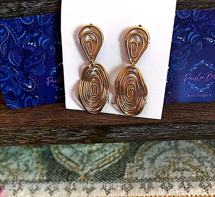 Beautiful Gold Wire Dangle Earrings