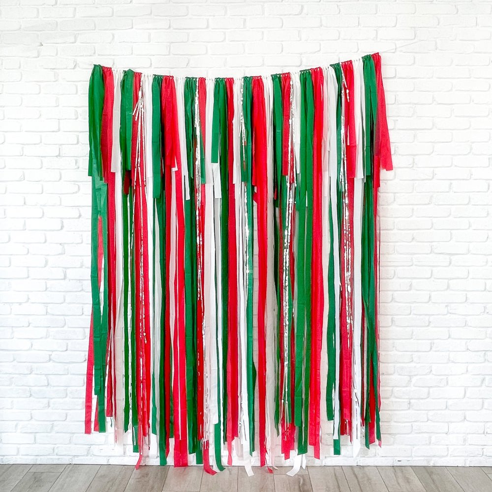 Classic Christmas Fringe Backdrop| Christmas