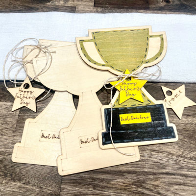 DIY Coloring Trophy for Father's Day Gift