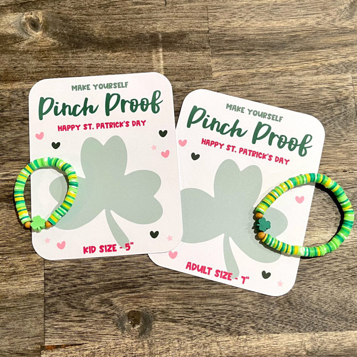 St. Patrick's Day Shamrock Bracelet - Make Yourself Pinch Proof