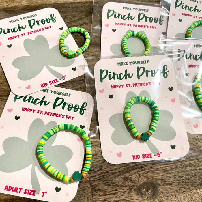 St. Patrick's Day Shamrock Bracelet - Make Yourself Pinch Proof