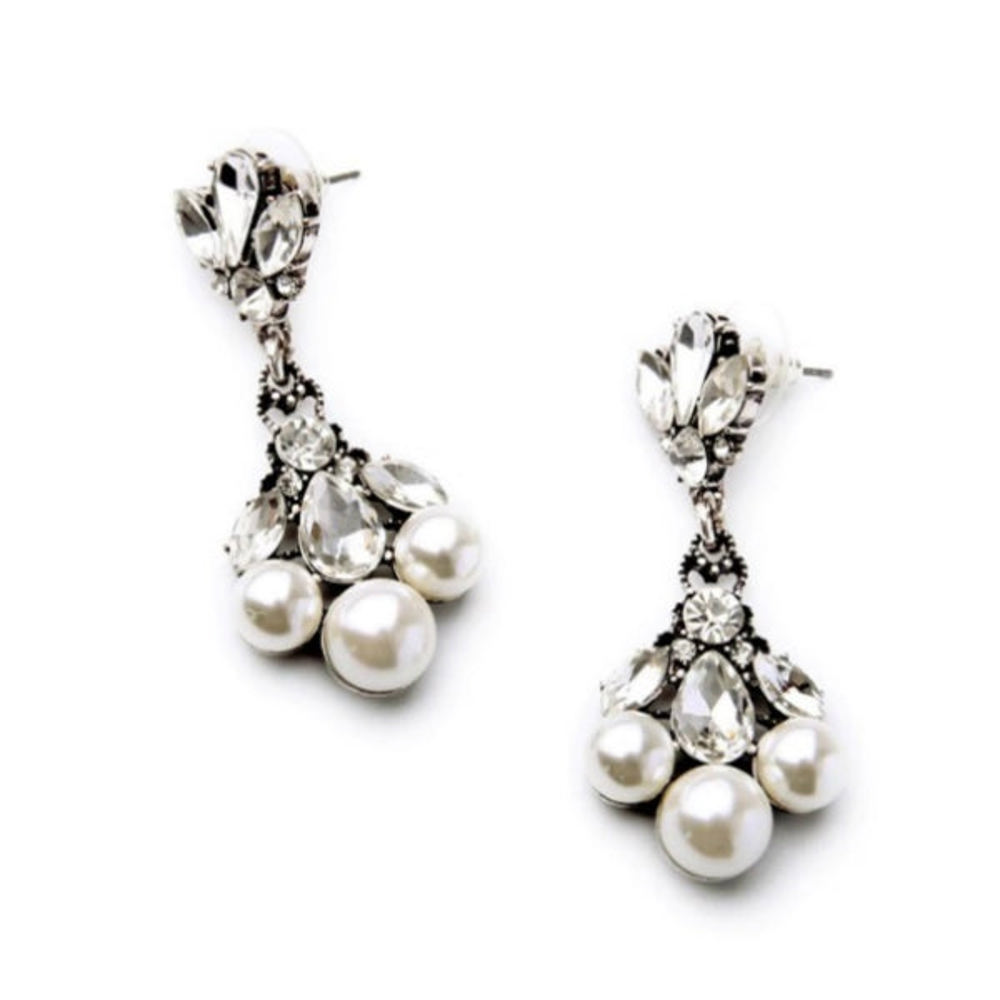 Celia Pearl Earrings