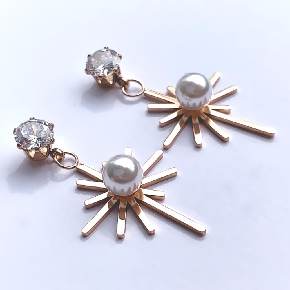 Sunburst Pearl Earrings - Stainless Steel