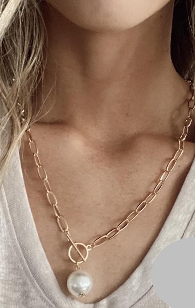 The Kylee Pearl Link Chain Necklace