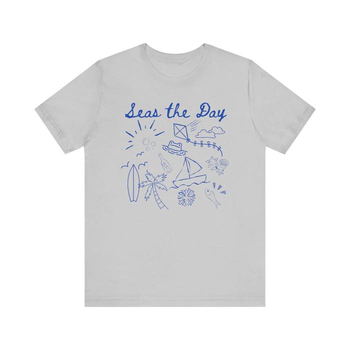 Seas the Day Summer Beach Design Short Sleeved T-Shirt