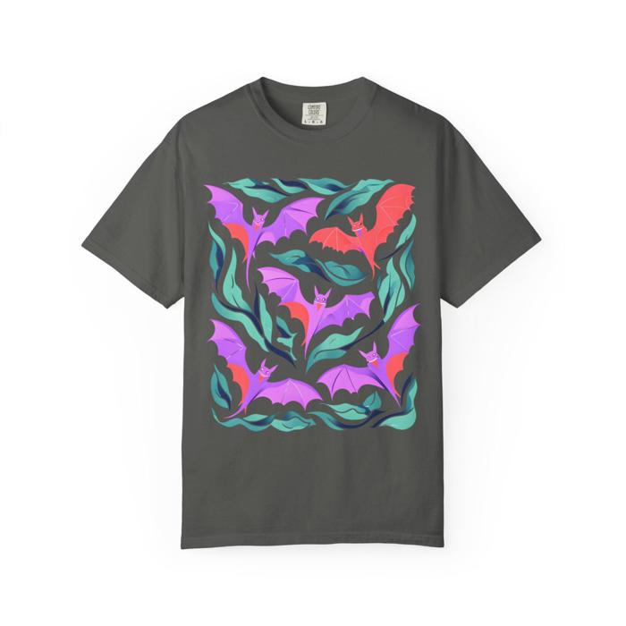 Abstract Halloween Bats Comfort Colors T-shirt