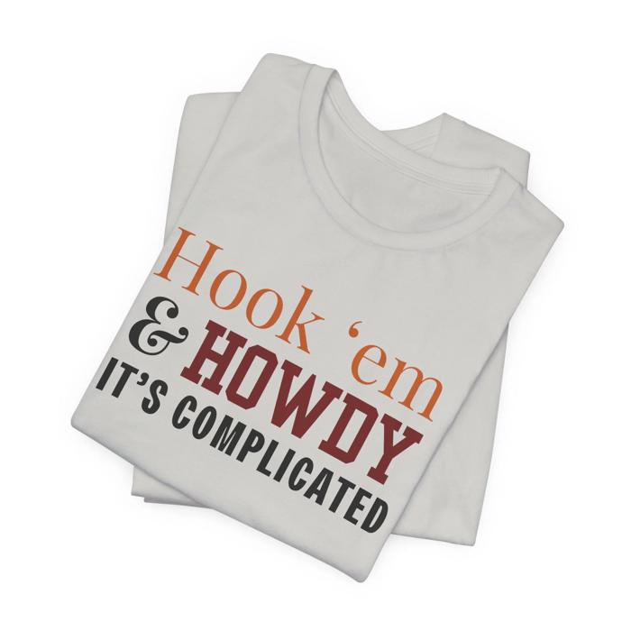 Hook 'Em and Howdy Funny Texas Rivalry T-Shirt