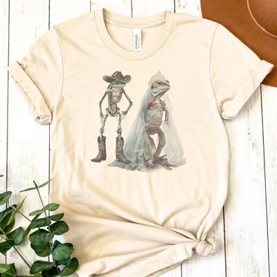 Frog and Lizard Skeleton Couple Tshirt, Western Halloween Costume for Couples