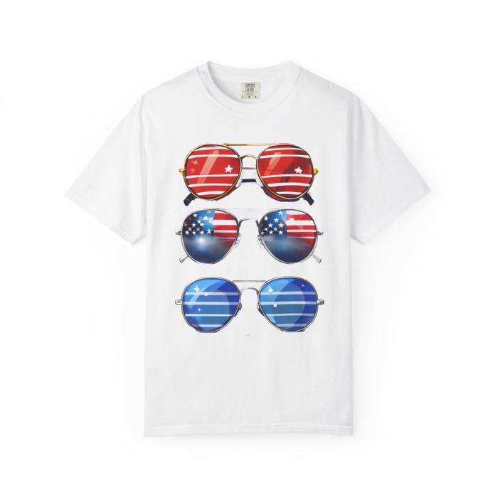 Patriotic Sunglasses July 4 Party Tshirt