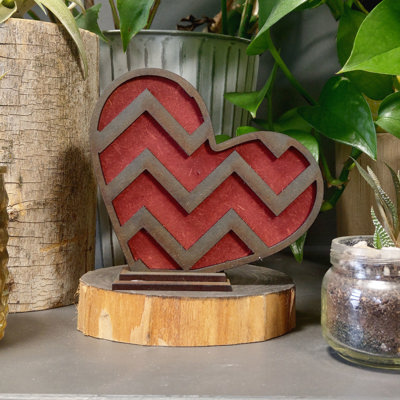 Laser Cut Heart Decor - Small Zig Zag