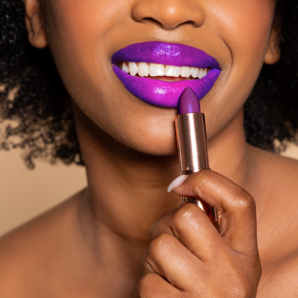 Candy Grape Lipstick Medium to Full Coverage Easy Smooth Gliding Formula Infused with Vitamin E and Hydrating oils for Maximum Hydration