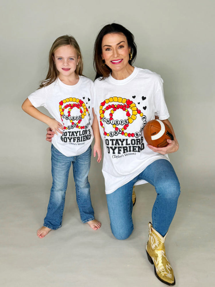 Go Taylor's Boyfriend Bracelet Toddler Tee