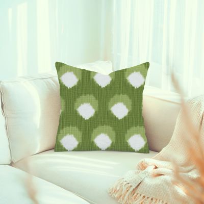 Casa Kale Green Pillow Cover: 18" x 18"