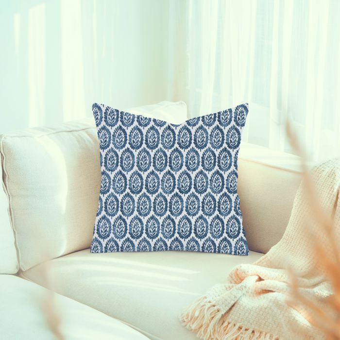 Lynn Bermuda Blue Pillow Cover: 18" x 18"
