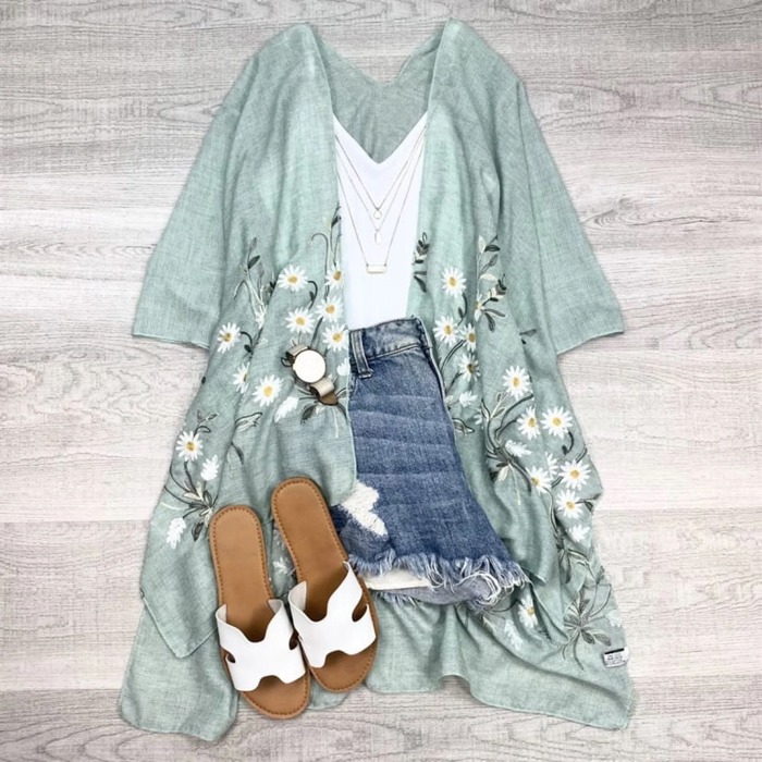 Daisy Embroidered Kimono / Kimonos Lightweight spring summer cardigan