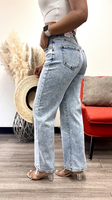 Mia straight Leg Jeans