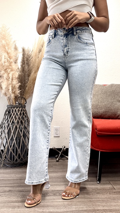 Mia straight Leg Jeans