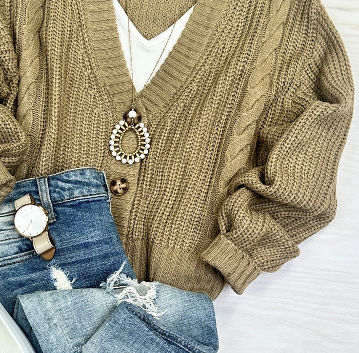 Izabet Crop Knit Cardigan