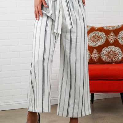 Loli Cropped Pants | White